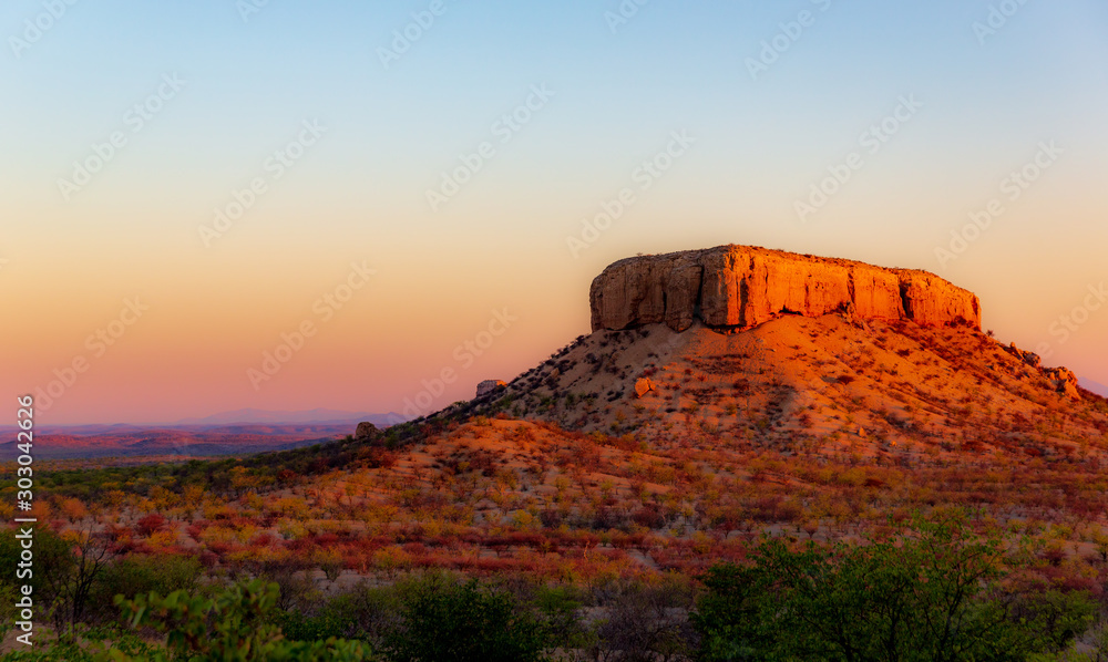Coucher de soleil au Waterberg en Namibie Coucher de soleil au Waterberg en Namibie