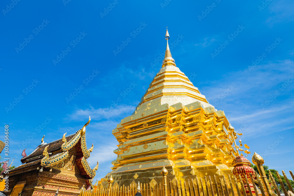 Naklejka premium Wat Phra That Doi Suthep