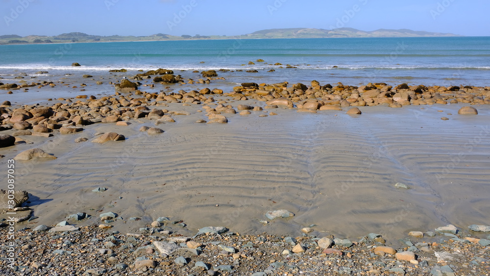 Colac Bay beach and seashore, Riverton, Southland, New Zealand