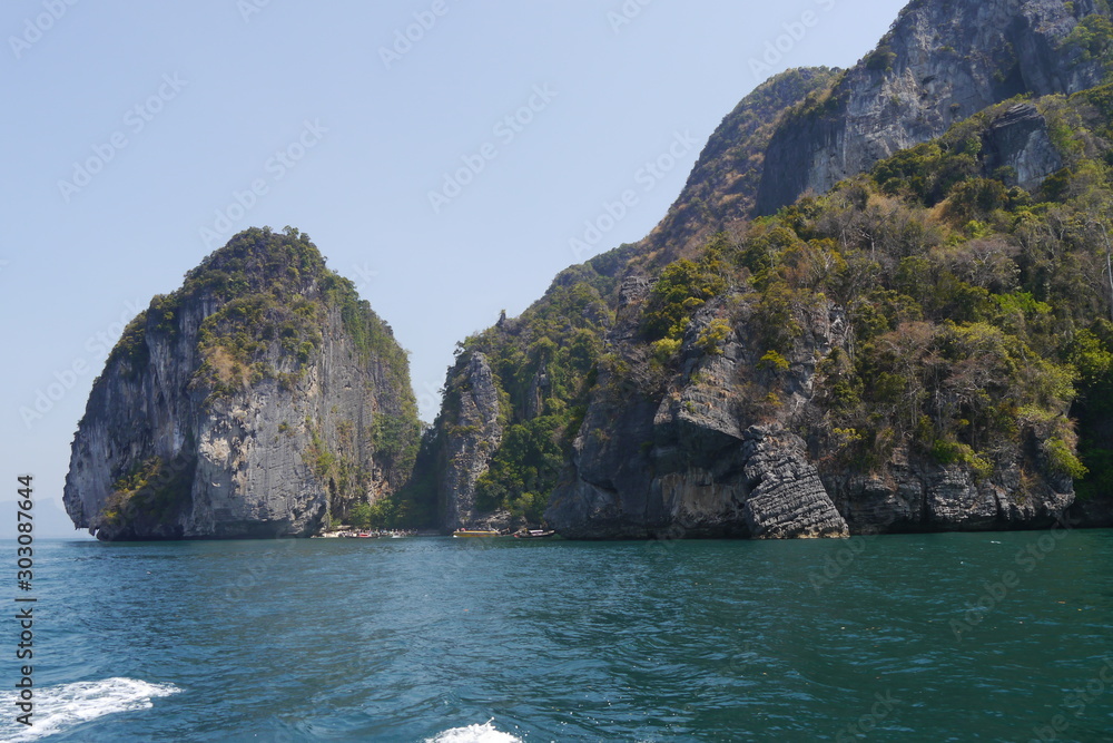 Felsen am Meer Aonang Krabi Thailand