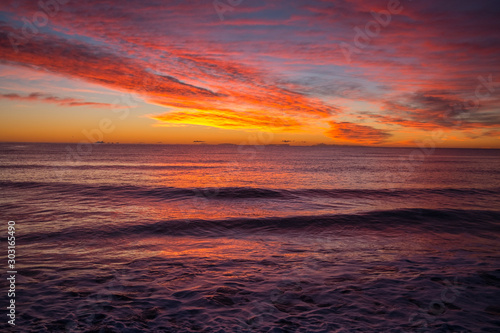 Fototapeta Naklejka Na Ścianę i Meble -   sunrise in the mediterranean sea