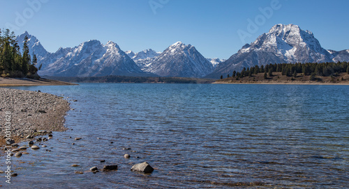 Foto View of Traverse Peak from Jackson Lake