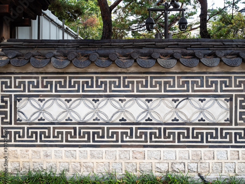 decorated fence of Unhyeongung Royal Residence photo