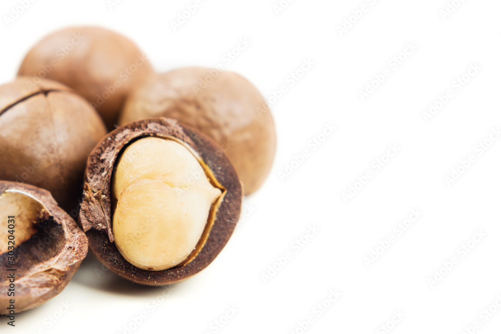 Raw not peeled whole macadamia nuts with shelled kernels Raw not peeled whole macadamia nuts with shelled kernels