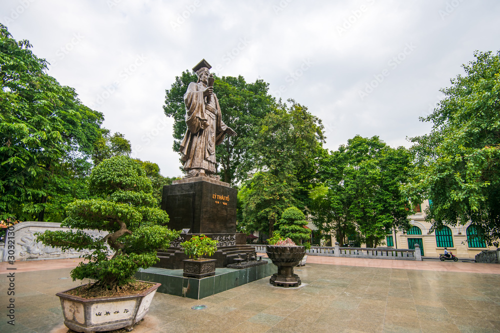 Statue of King Le Thai To in Hanoi, Capital of Vietnam