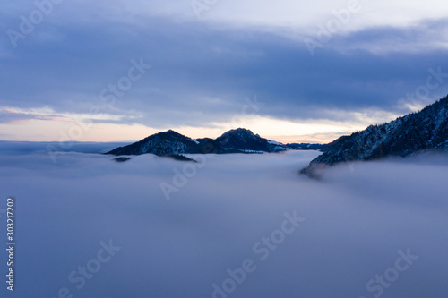 Kienstein und Sonnenspitz überm Nebelmeer © David Klein