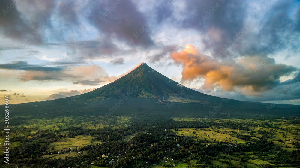 Panoramic or Panorama Mayon Volcano in Legazpi City albay Philippines