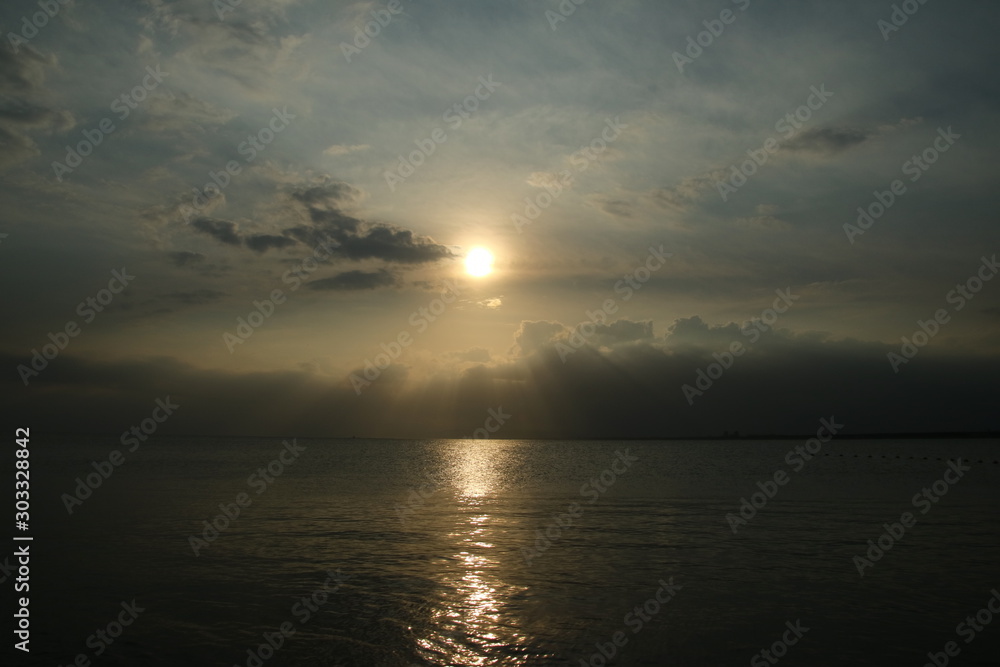 鵠沼海岸の夕日