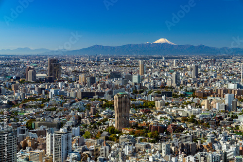 東京の街並み 麻布方面と富士山