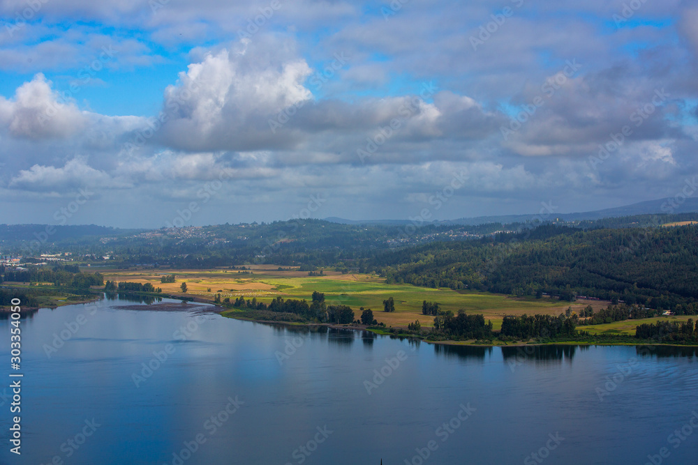 Columbia River Gorge with Crown Point Vista House from Women's Forum scenic viewpoint - Oregon, USA Columbia River Gorge with Crown Point Vista House from Women's Forum scenic viewpoint - Oregon, USA