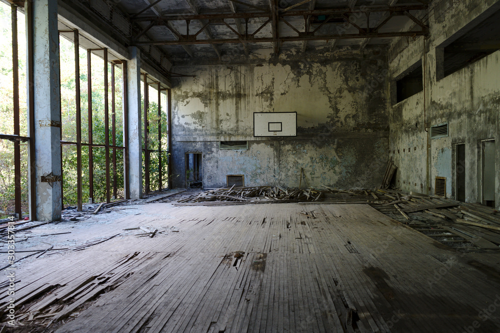 Chernobyl/Pripyat - Old basketball court