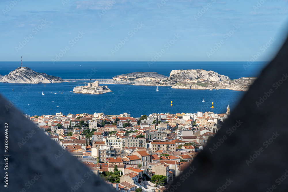 Φωτογραφία view on marseille city from notre dame de la garde church, france