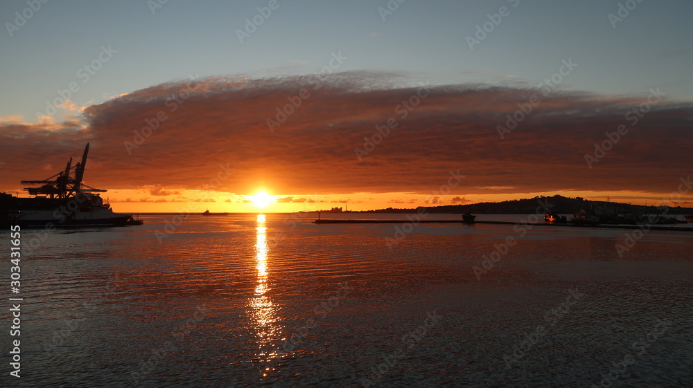 Sonnenuntergang am Meer - Südamerika Montevideo