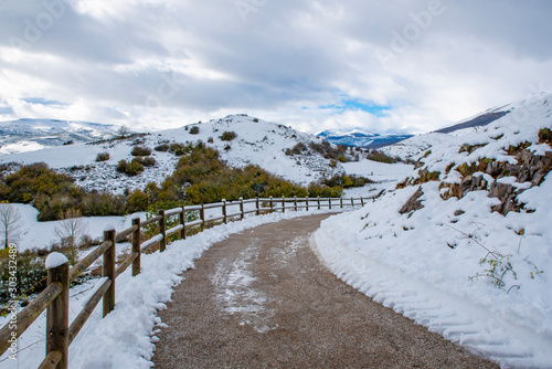 Snowy winter landscape © DoloresGiraldez
