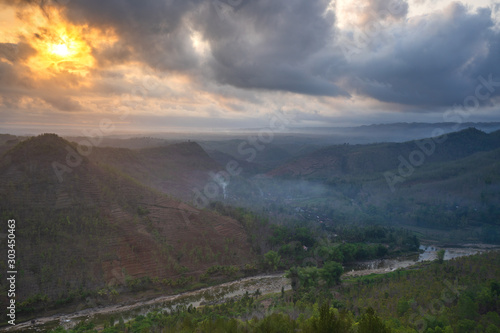 Panguk Kediwung hills