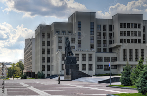 Lenin - Minsk, Belarus © demerzel21