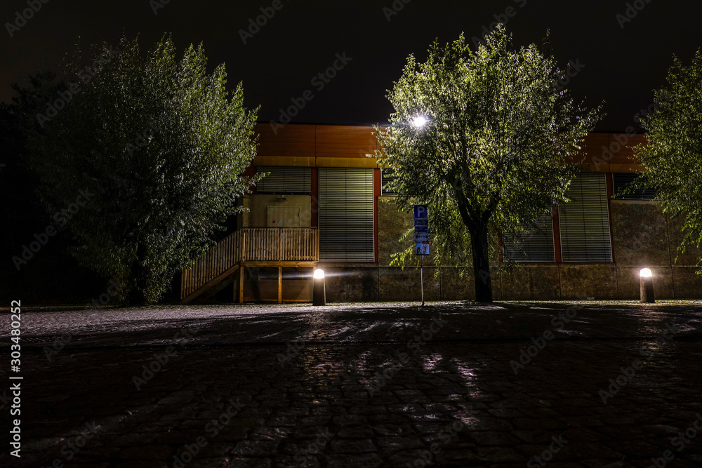 Φωτογραφία Stockholm, Sweden A night shot of a building in Telestaden, a section of the Farsta suburb