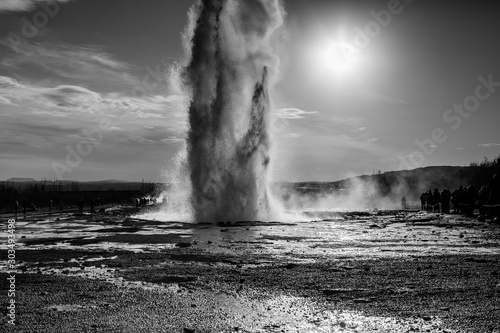 Valokuva Eruption of Strokkur geyser in Iceland