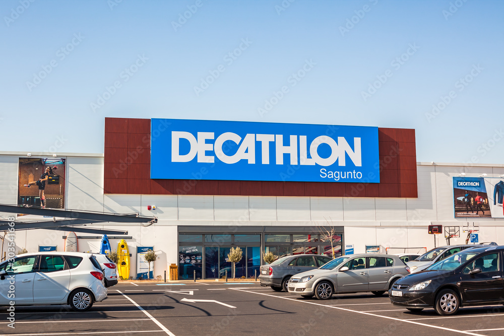 Decathlon store retail chain brand logo Stock Photo | Adobe Stock