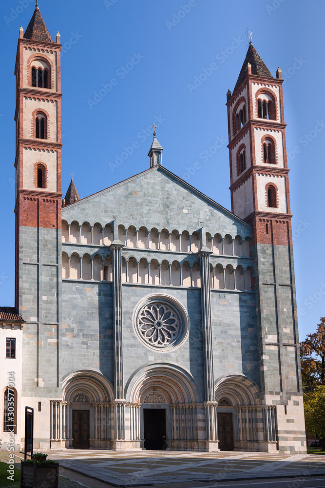 Vercelli, Basilica di S. Andrea
