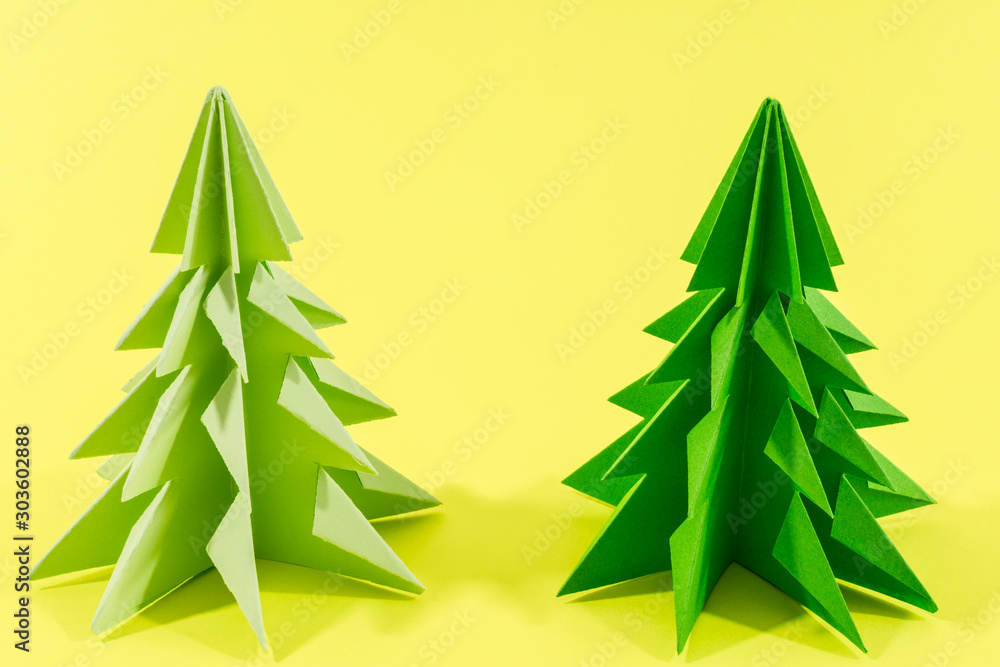 Fototapeta premium two Origami green tree