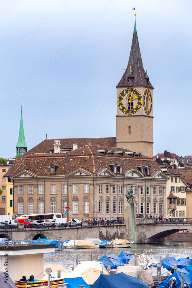 Fototapeta premium Zurich. View of the city embankment and the facades of old houses.