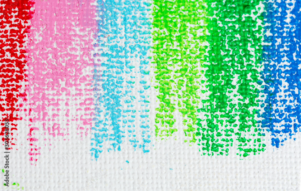 Φωτογραφία Crumbs and chunks of multicolored chalk, Oil pestel on white paper for watercolor