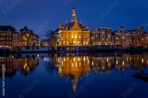 night view of amsterdam