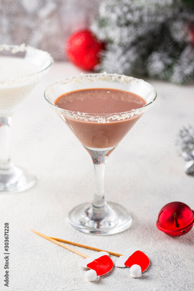 Christmas chocolate snowflake martini cocktail Christmas chocolate snowflake martini cocktail