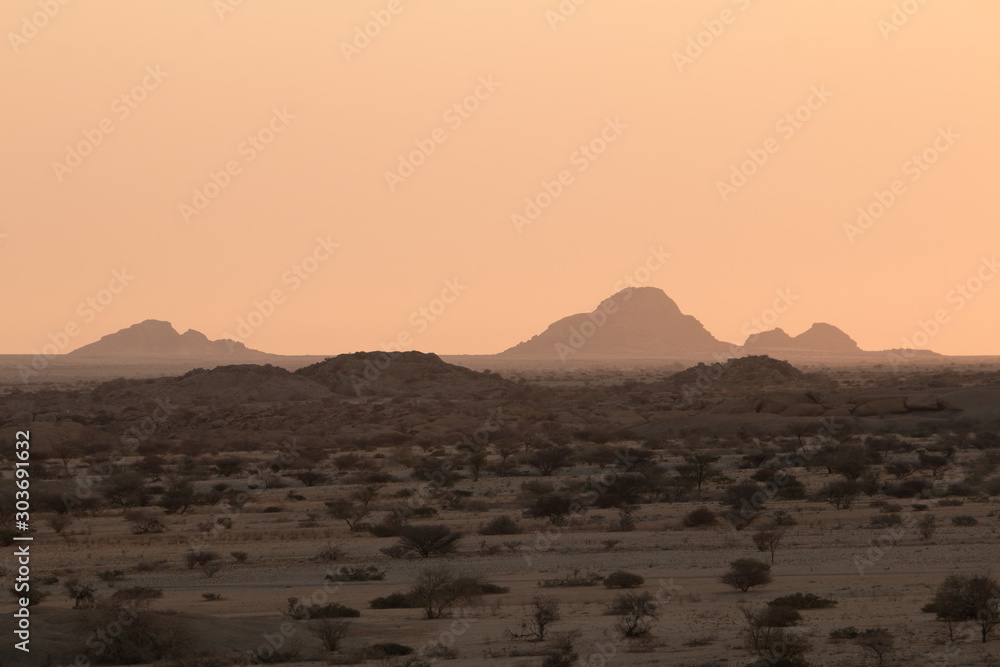 Spitzkoppe mountain and rock formations, Spitzkoppe, Erongo, Namibia, Africa