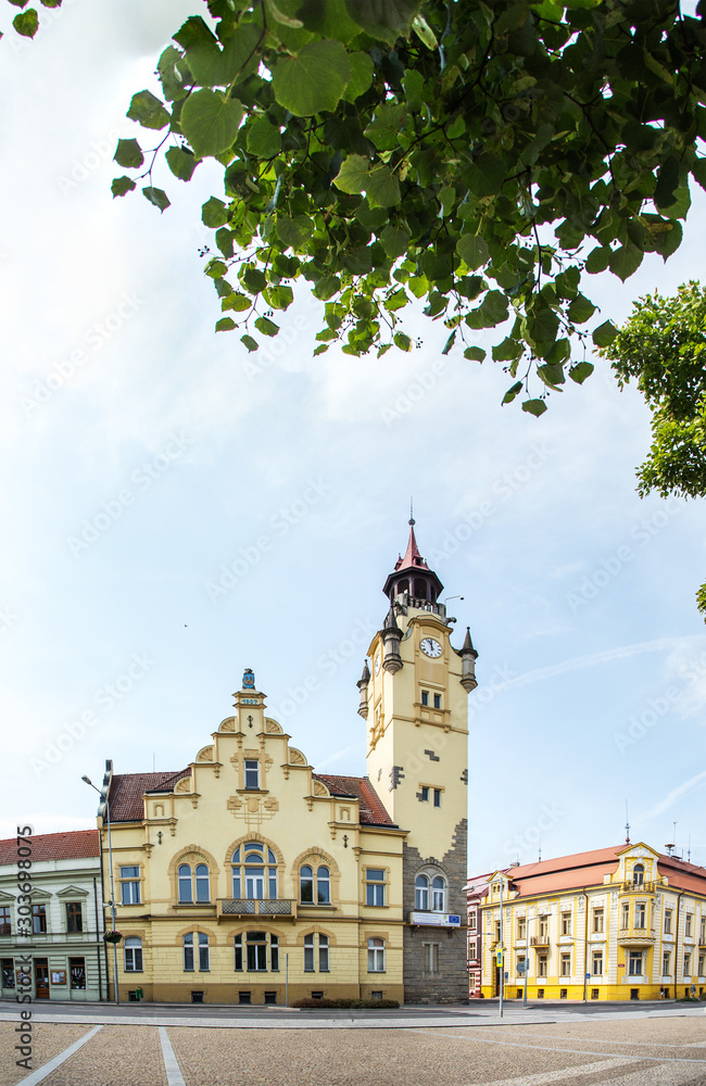 Obraz premium a village in the Czechs, in the afternoon