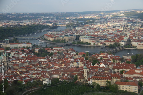 チェコ プラハ モルダウ川のある風景