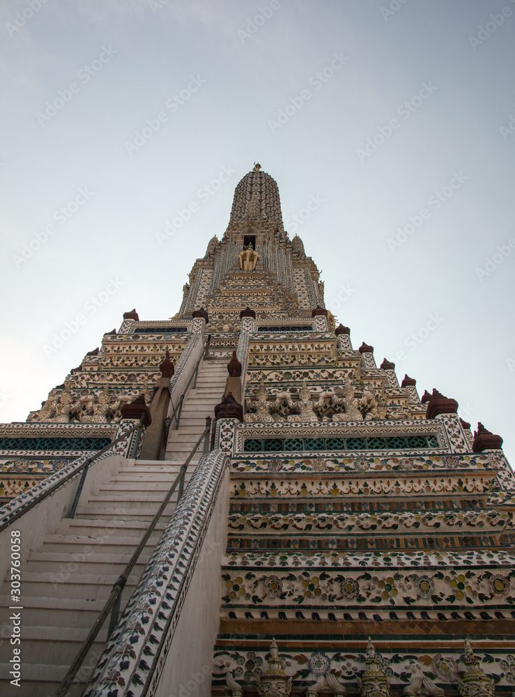 Wat arun, the famous landmark near Chao Phraya river in Bangkok, Thailand