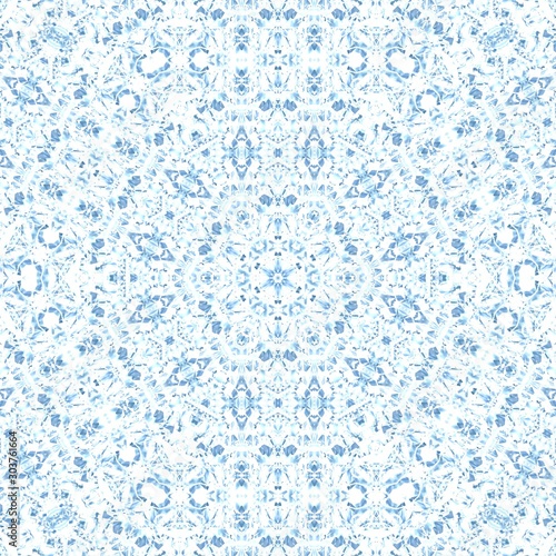 cristal symmetry abstract d...