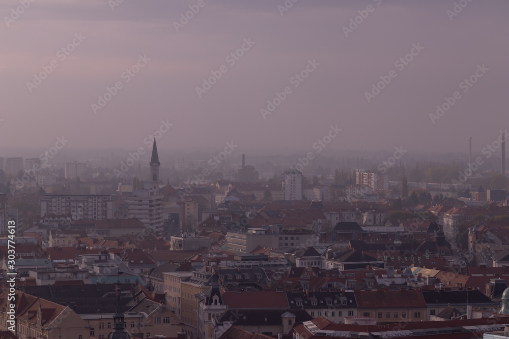 Eine europäische Stadt und ein Morgen