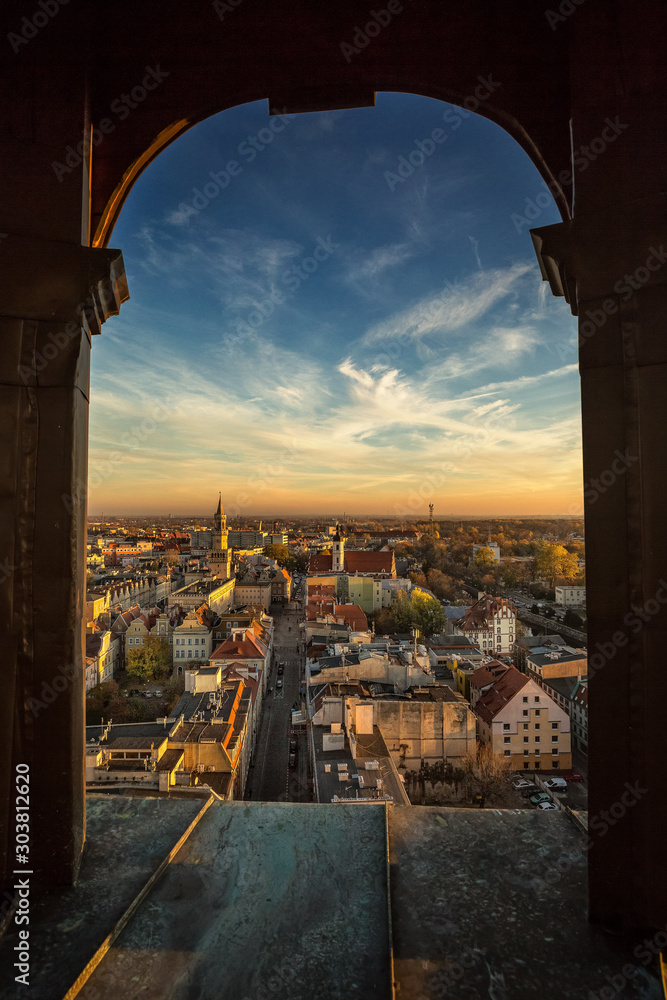 Φωτογραφία Opole city in Opolskie Voivodeship with old hertiage buildings and wonderful vie