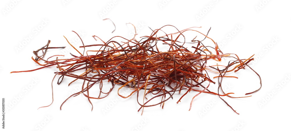 Naklejka premium Dry red chili pepper shavings pile isolated on white background