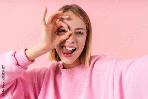 Εκτύπωση καμβά Portrait of a lovely young blonde short haired woman