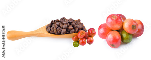 Fototapeta Naklejka Na Ścianę i Meble -  coffee beans on a white background