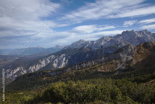 NB__9825 Mountain range with forest in autumn