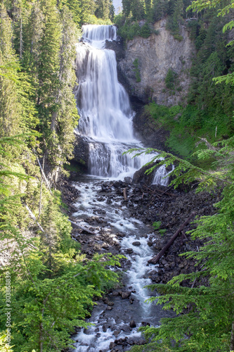 Kanada  Alexander Falls in the Callaghan Valley near Whistler  BC