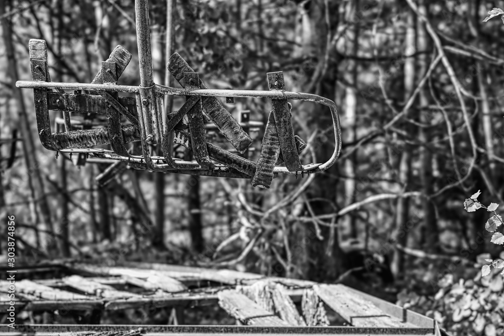 Obraz premium Tjernobyl Pripyat broken abandoned