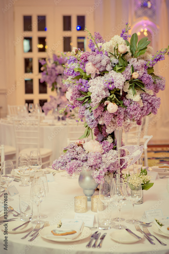 Festive table decoration in Lilac colours. Festive table decoration in Lilac colours.