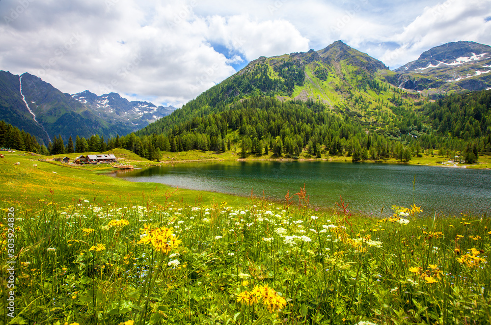 Der Duisitzkarsee in Rohrmoos bei Schladming