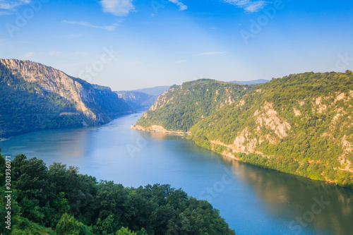 Fototapeta Naklejka Na Ścianę i Meble -   Danube river summer landscape