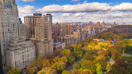 Canvas schilderij Central Park Herfstkleuren langs Central Park West  © Christopher Boswell