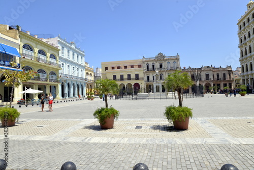 PLAZA VIEJA DE LA HABANA