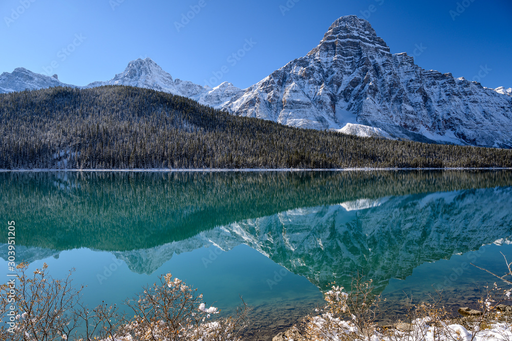 Scenic view of the Waterfowl lakes with the surrounding mountains on the Icefields Parkway in Banff National Park