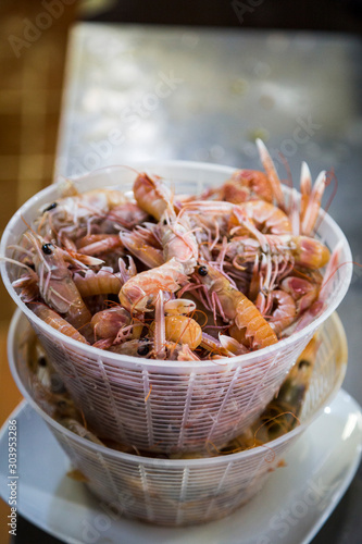 fresh crayfish in Roma's market