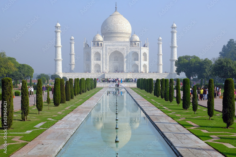 Obraz premium Historical landmark - Islam India Agra Taj Mahal
